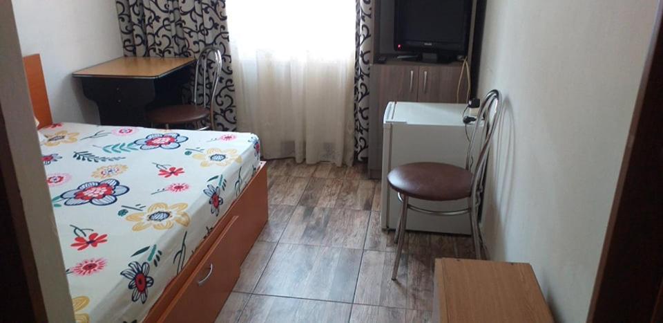 Appartement Garsoniera à Buzău Extérieur photo